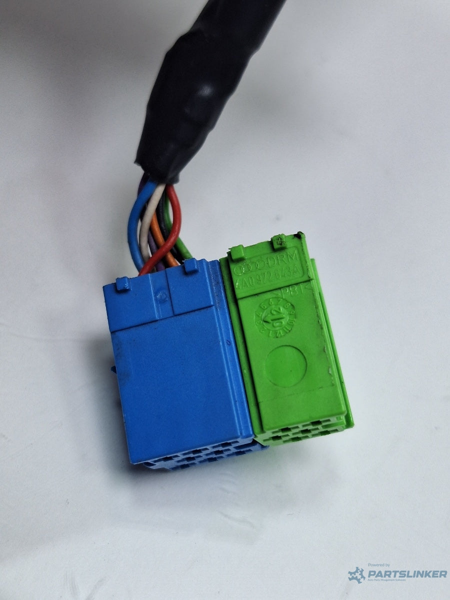 Mufa conector radio VOLKSWAGEN PASSAT 3B3 2000 - 2005 1.6 1.6 ALZ 4A0972643A , 4A0972643B