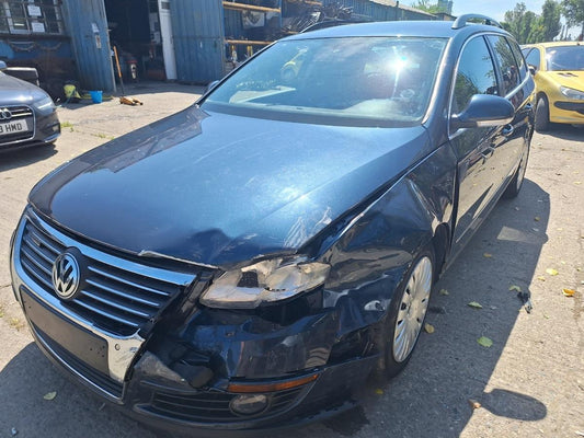 Dezmembrez VOLKSWAGEN PASSAT Variant 3C5 2008 1.9 TDI BLS 77KW|105HP