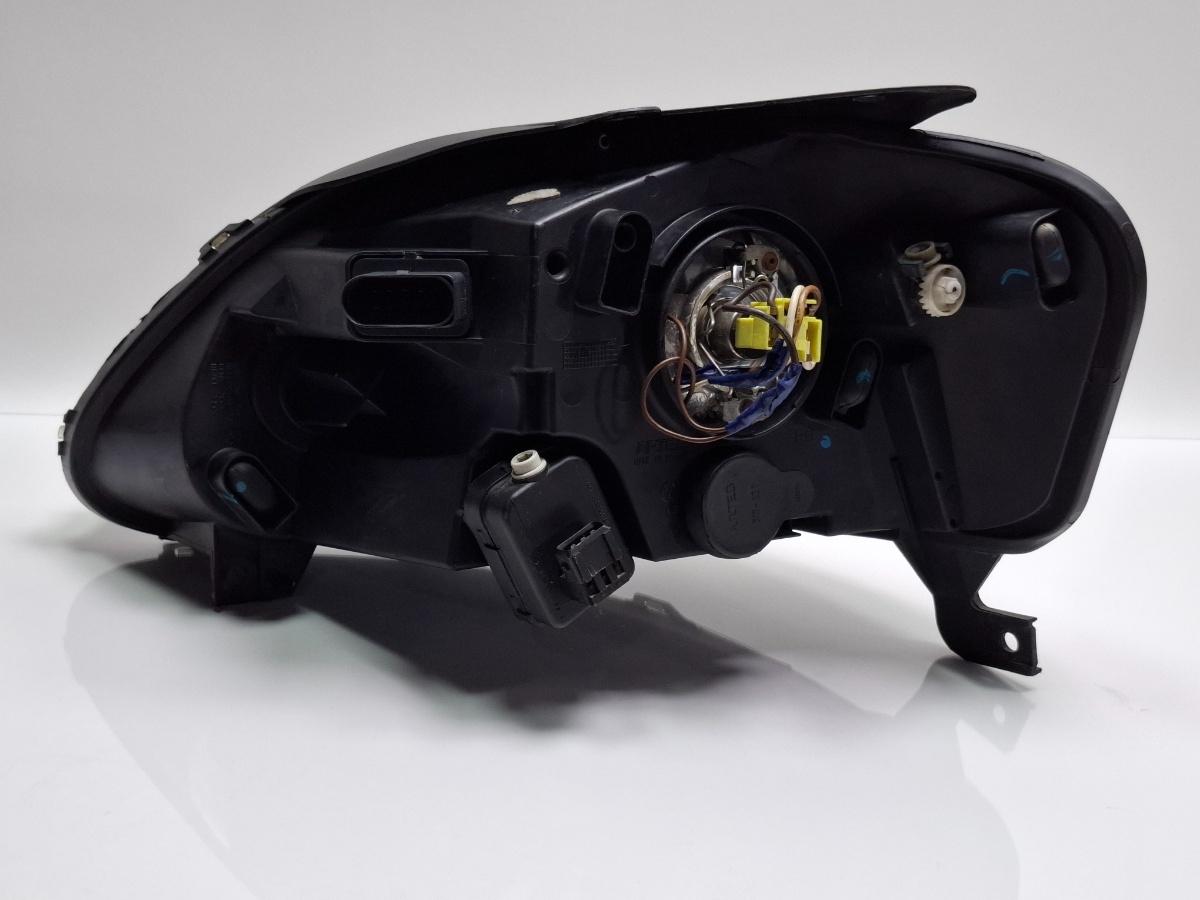 Far halogen dreapta VOLKSWAGEN FOX 5Z1, 5Z3 2003 - 2014 1.2 1.2 BMD, CHFB 5Z1941006A