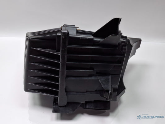 Carcasa filtru aer VOLKSWAGEN FOX 5Z1, 5Z3 2003 - 2014 1.2 1.2 BMD, CHFB 5Z0129607F