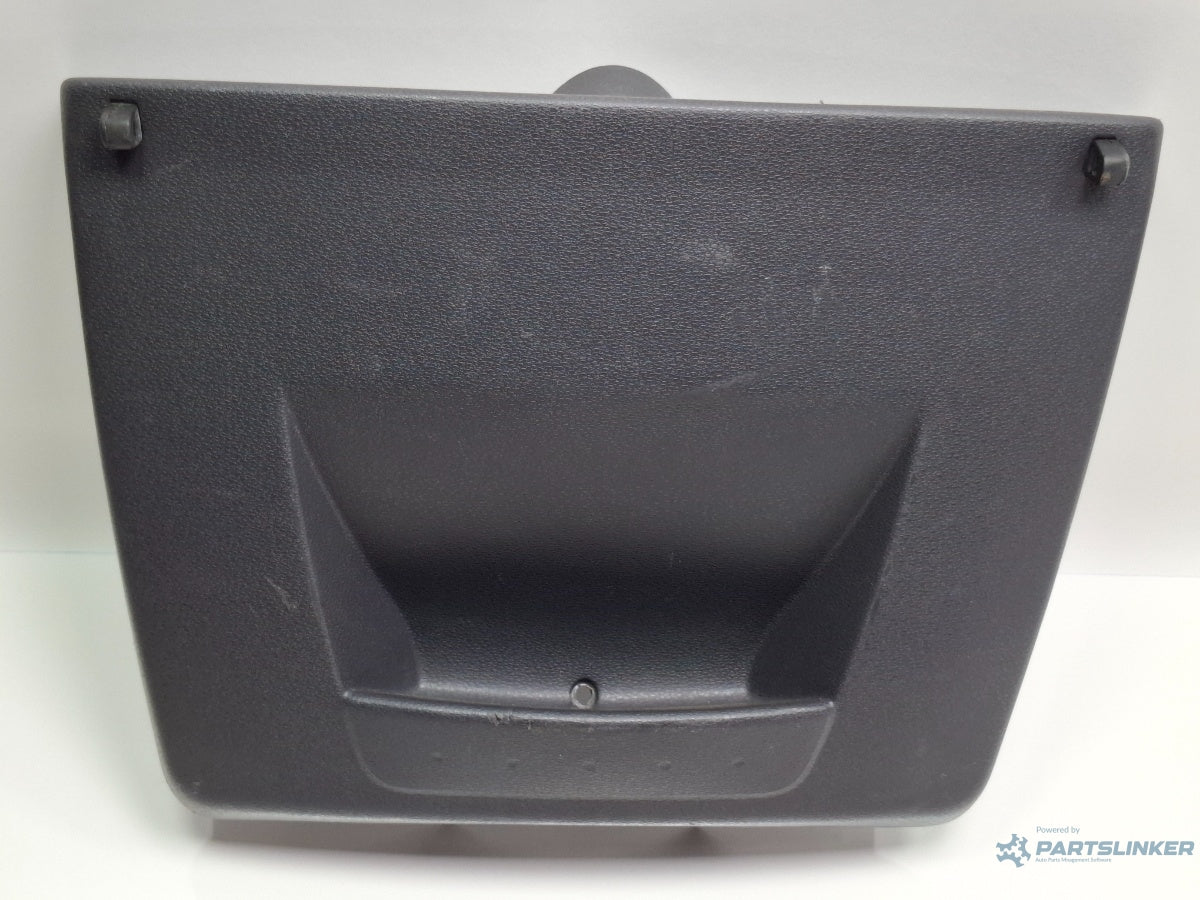 Ornament portbagaj VOLKSWAGEN FOX 5Z1, 5Z3 2003 - 2014 1.2 1.2 BMD, CHFB 5Z0867608