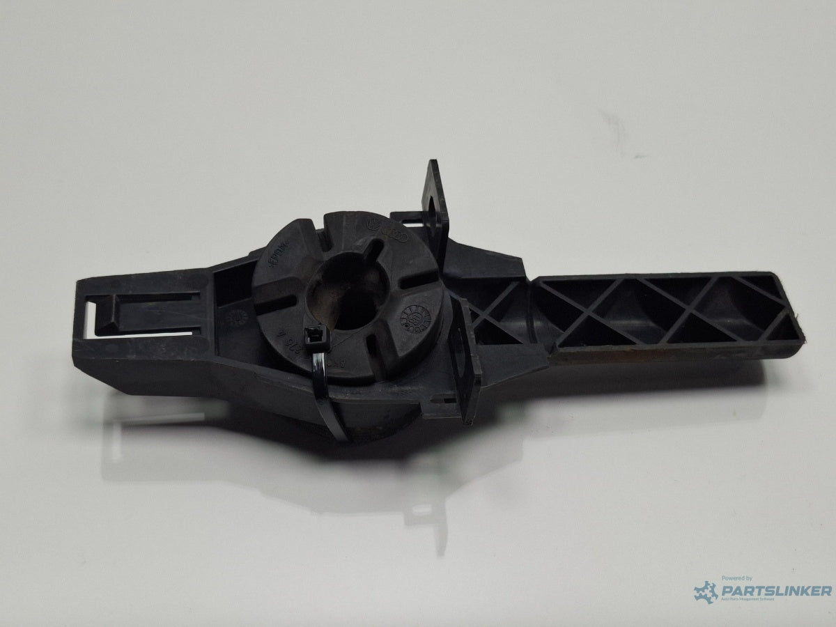 Suport radiator AUDI A4 IV Avant 8K5, B8 2007 - 2015 TDI CAGA, CJCA, CMEA, CMFA 8K0805201