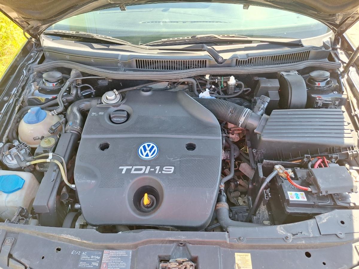Dezmembrez VOLKSWAGEN GOLF IV Variant 1J5 2001 1.9 TDI ALH 66KW|90HP