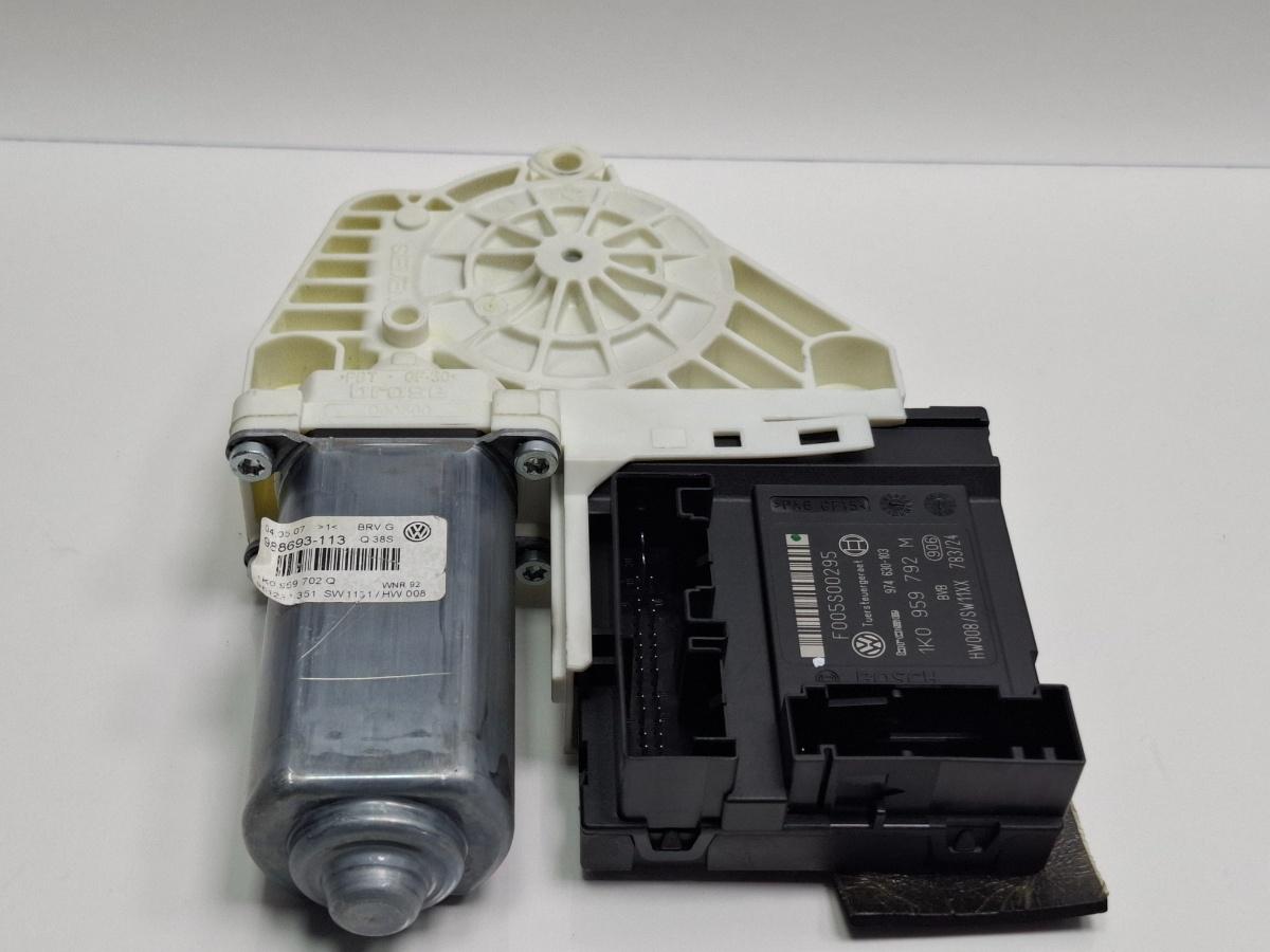 Motoras macara geam dreapta fata VOLKSWAGEN PASSAT Variant 3C5 2005 - 2011 TDI BMP 1K0959702Q , 1K0959792M