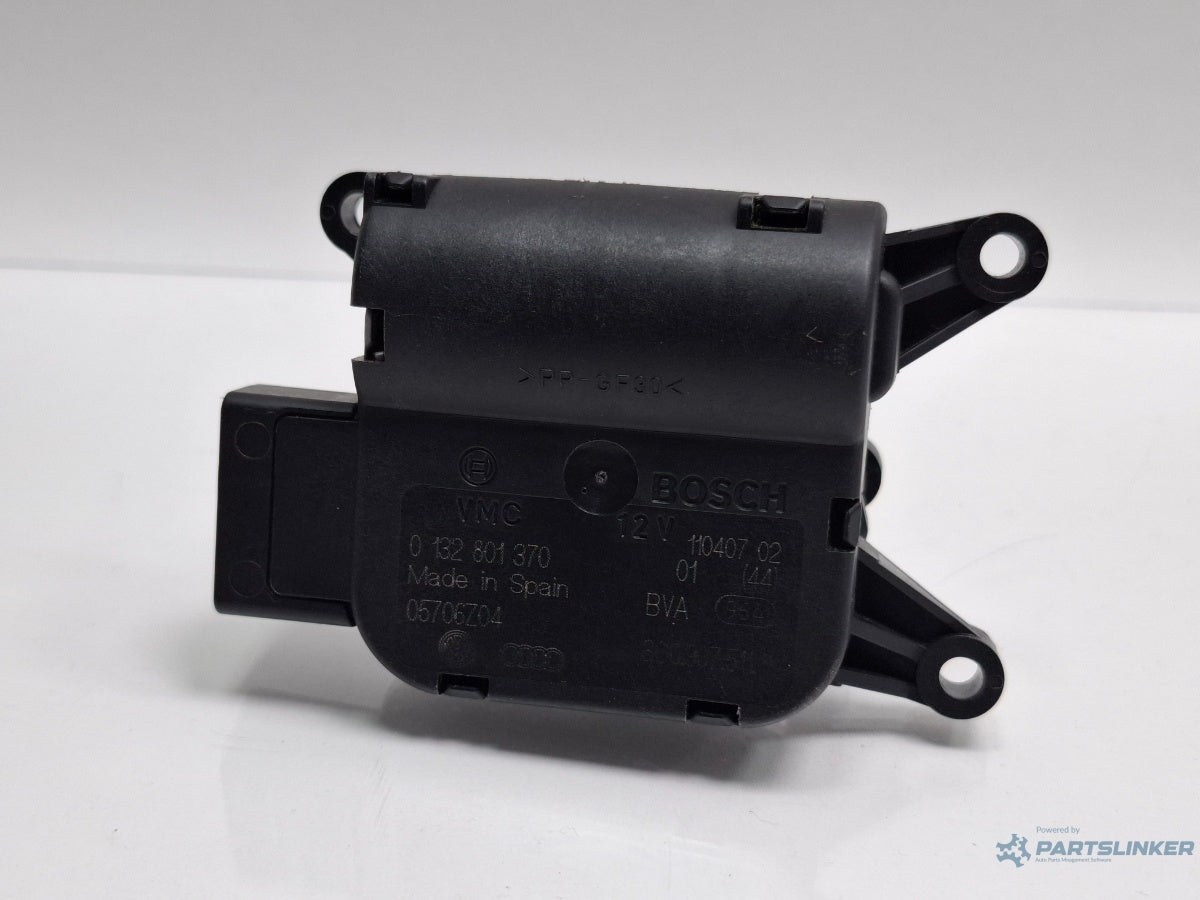 Motoras clapeta aeroterma VOLKSWAGEN PASSAT Variant 3C5 2005 - 2011 TDI BMP BOSCH 0132801370 3C0907511