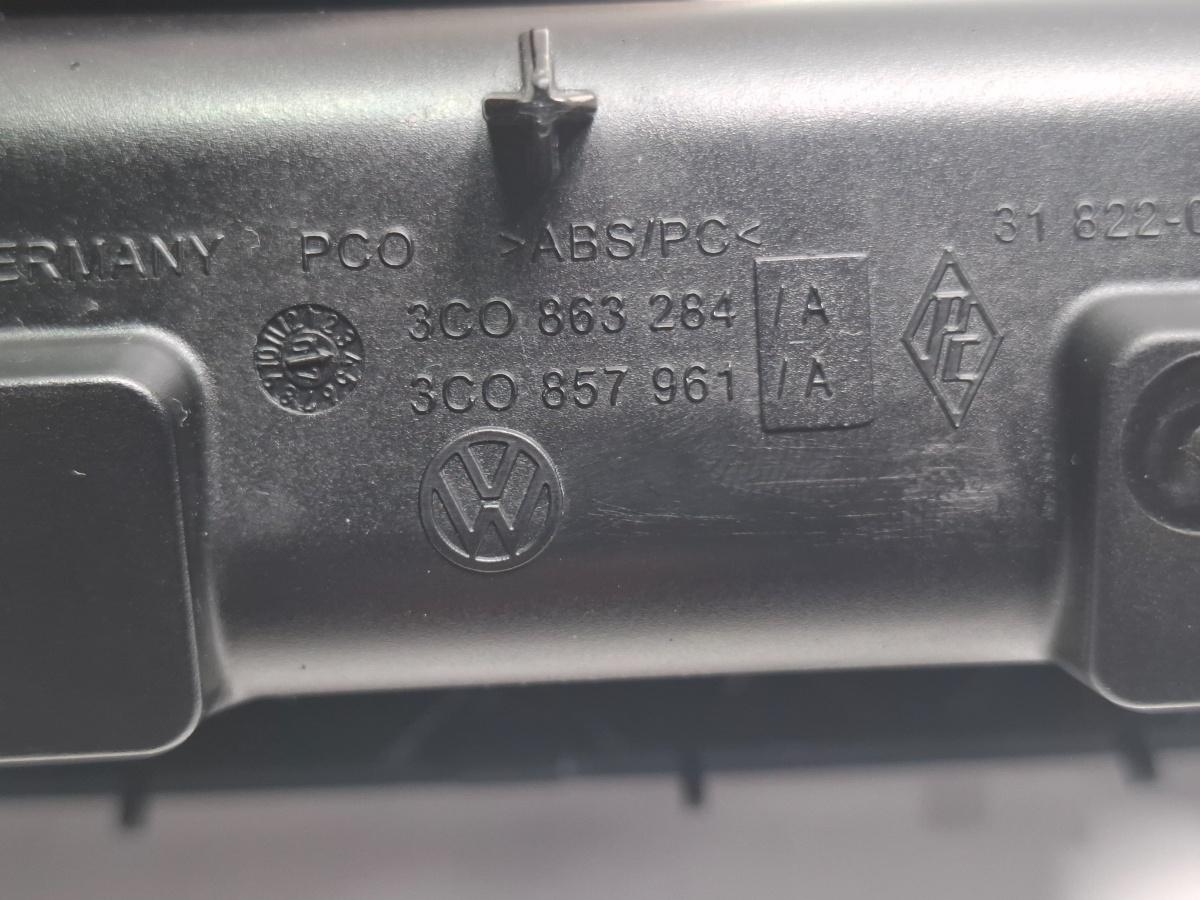 Scrumiera VOLKSWAGEN PASSAT Variant 3C5 2005 - 2011 TDI BMP 3C0863284A