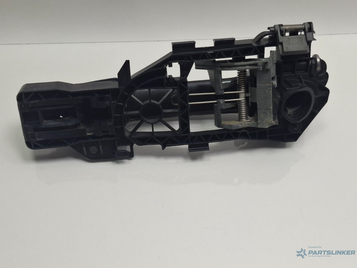 Maner cu suport usa  dreapta VOLKSWAGEN PASSAT Variant 3C5 2005 - 2011  mokka brown LC8Z 3C0837886J