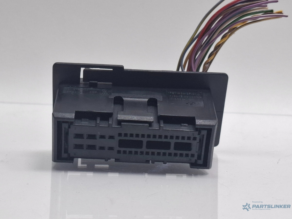 Mufa conector ceasuri bord VOLKSWAGEN PASSAT Variant 3C5 2005 - 2011 TDI BMP 3C1972977