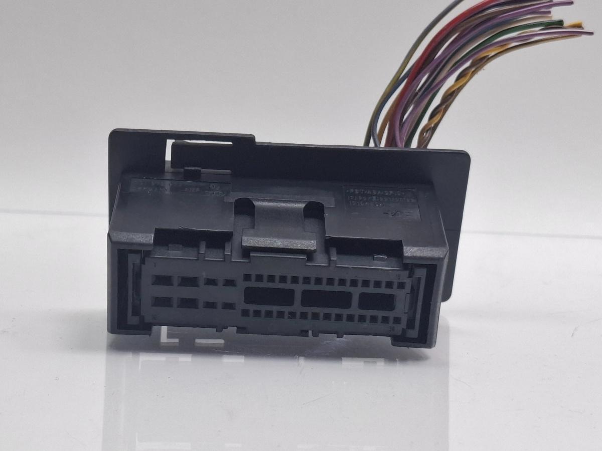 Mufa conector ceasuri bord VOLKSWAGEN PASSAT Variant 3C5 2005 - 2011 TDI BMP 3C1972977