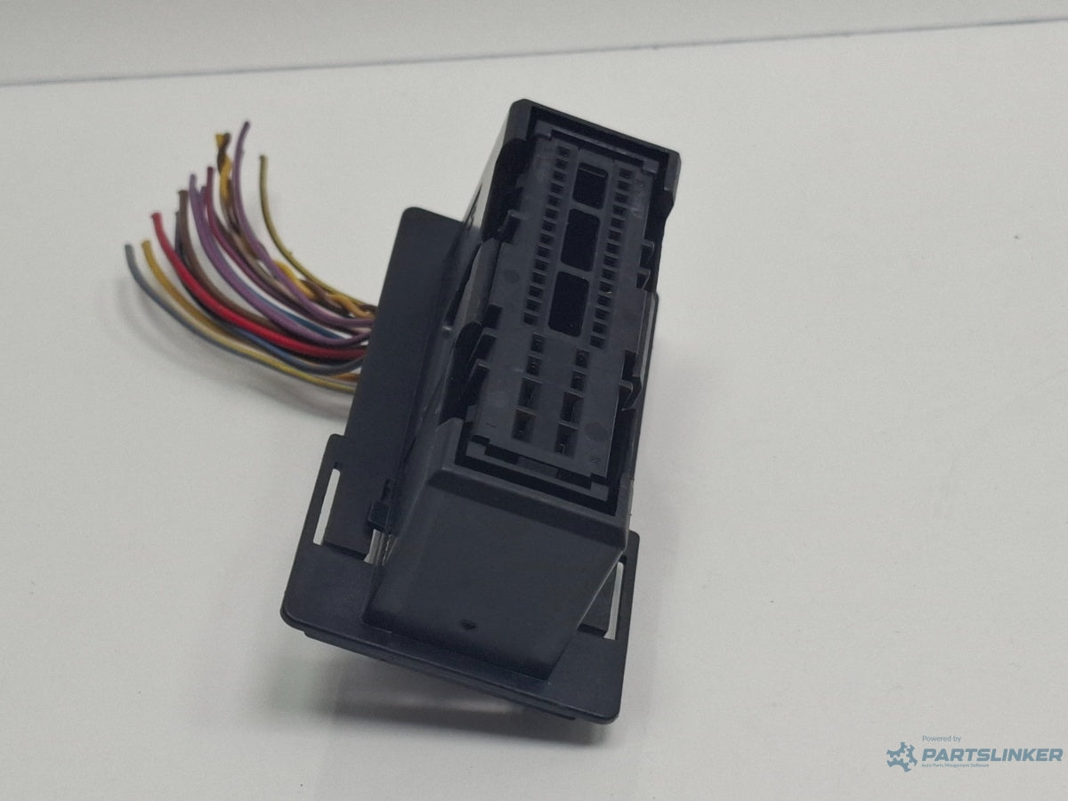 Mufa conector ceasuri bord VOLKSWAGEN PASSAT Variant 3C5 2005 - 2011 TDI BMP 3C1972977