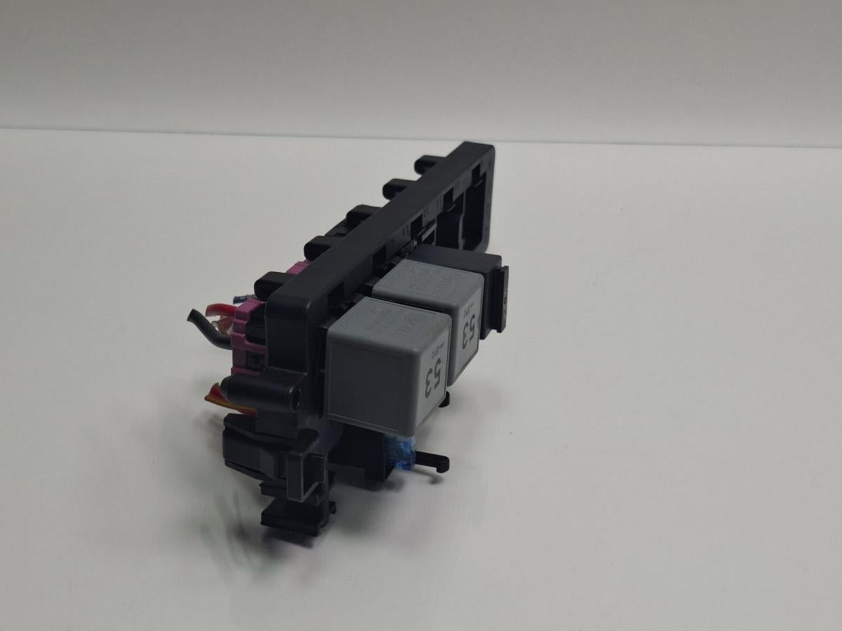 Panou relei VOLKSWAGEN PASSAT Variant 3C5 2005 - 2011 TDI BMP 1K1937503