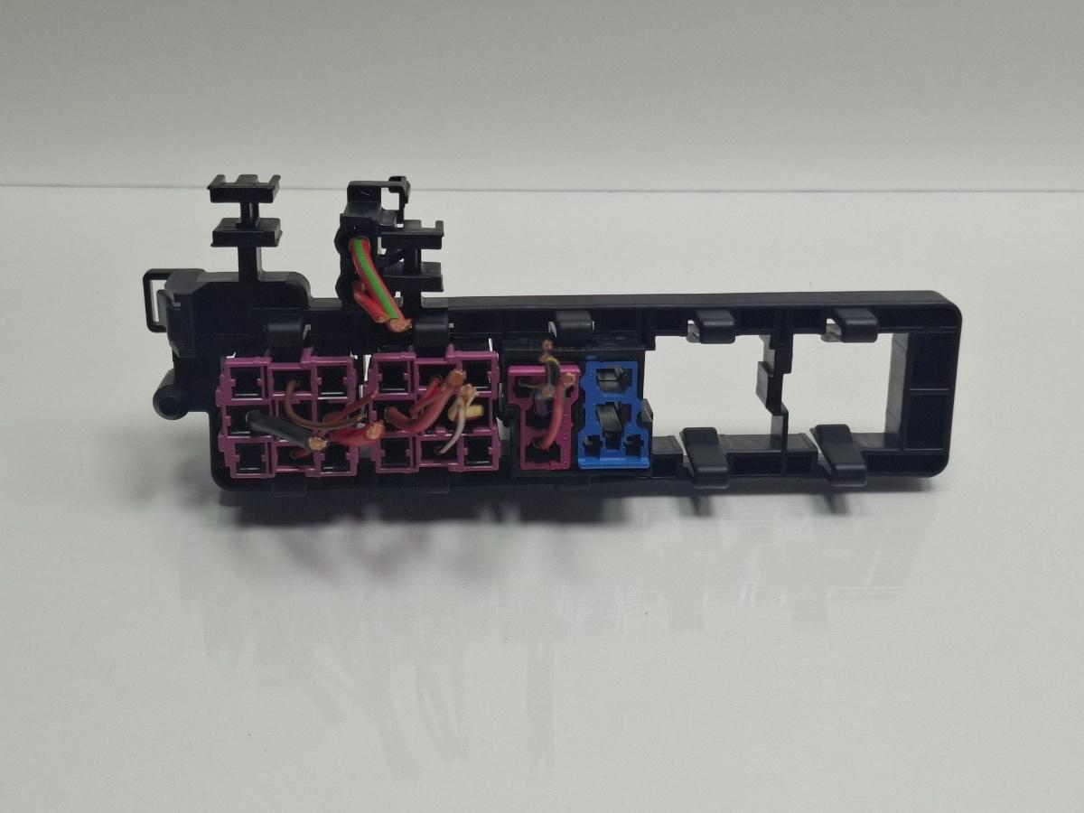 Panou relei VOLKSWAGEN PASSAT Variant 3C5 2005 - 2011 TDI BMP 1K1937503