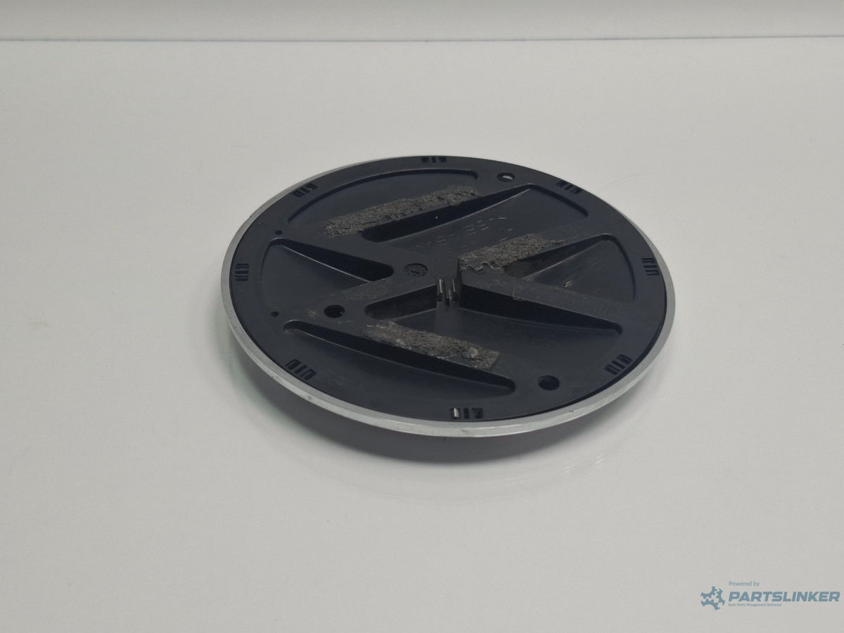 Emblema portbagaj VOLKSWAGEN PASSAT Variant 3C5 2005 - 2011 TDI BMP 2K0853030B