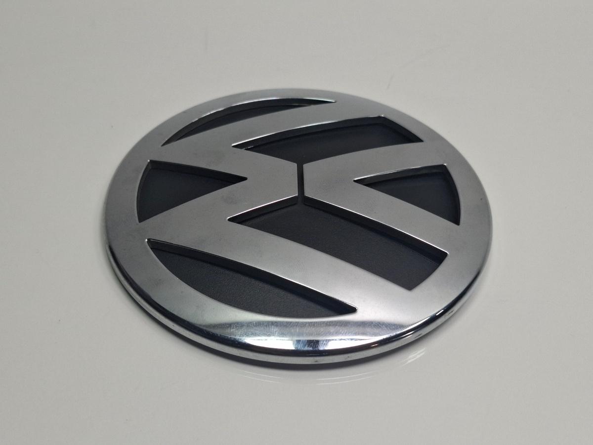 Emblema portbagaj VOLKSWAGEN PASSAT Variant 3C5 2005 - 2011 TDI BMP 2K0853030B