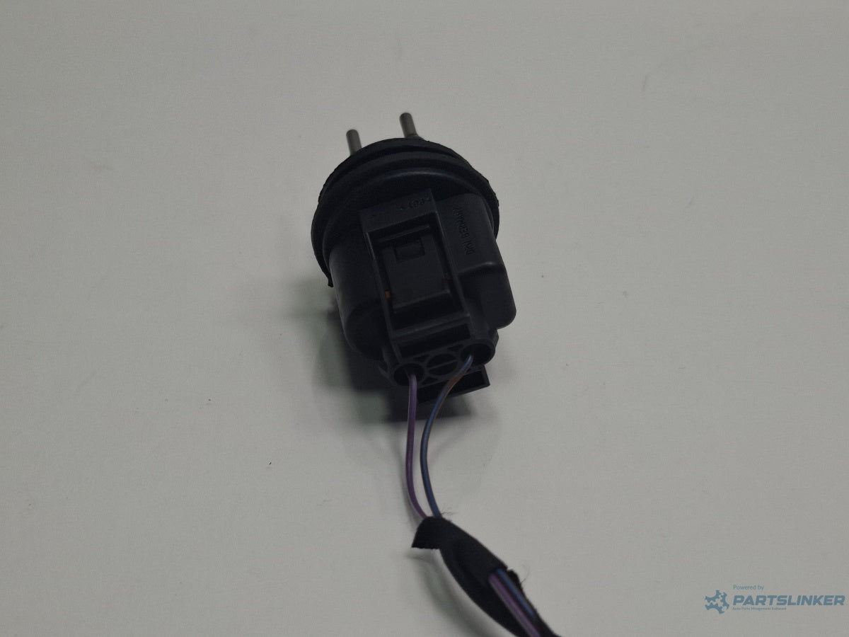 Senzor nivel lichid parbriz VOLKSWAGEN CADDY IV Estate SAB, SAJ 2015 - > TDI CUUD, DFSD 1J0973202