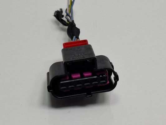 Mufa conector 6 pini VOLKSWAGEN PASSAT Variant 3C5 2005 - 2011 TDI BMP 8K0873706
