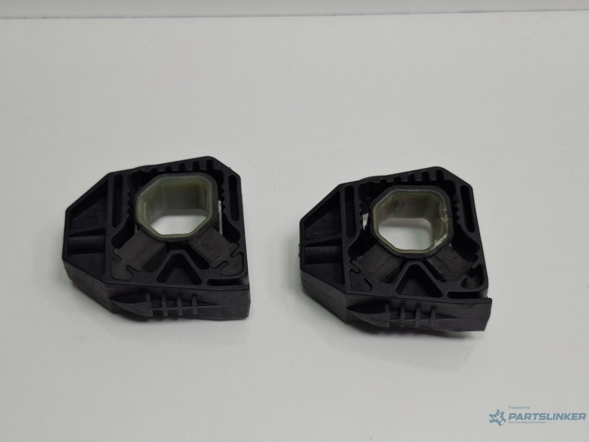 Suporti radiator VOLKSWAGEN PASSAT Variant 3C5 2005 - 2011 TDI BMP 1Z0121867B , 1K0121867D