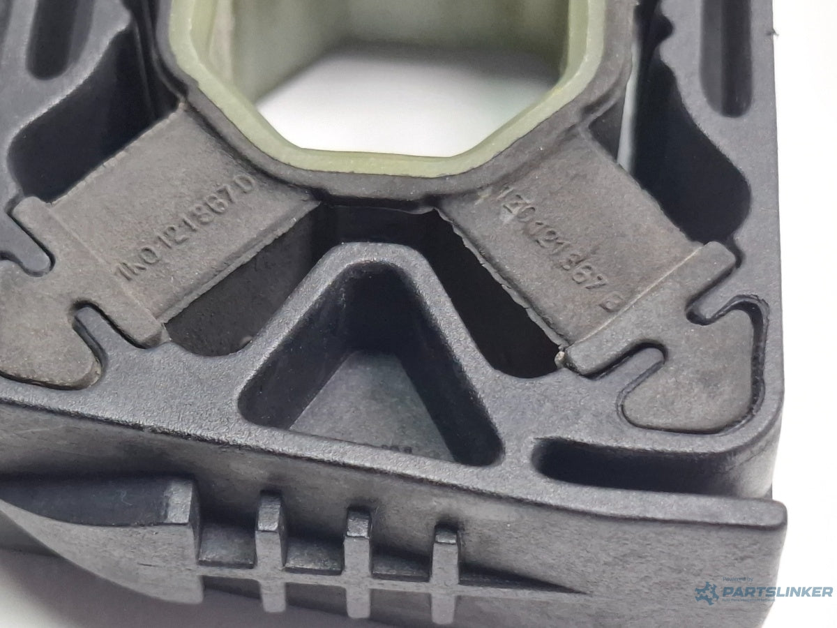 Suporti radiator VOLKSWAGEN PASSAT Variant 3C5 2005 - 2011 TDI BMP 1Z0121867B , 1K0121867D