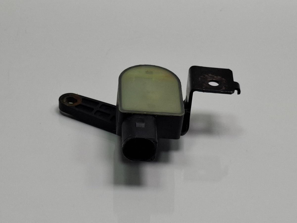 Senzor de nivel far xenon fata VOLKSWAGEN PASSAT Variant 3C5 2005 - 2011 TDI BMP 1T0907503 , 3C0941274A