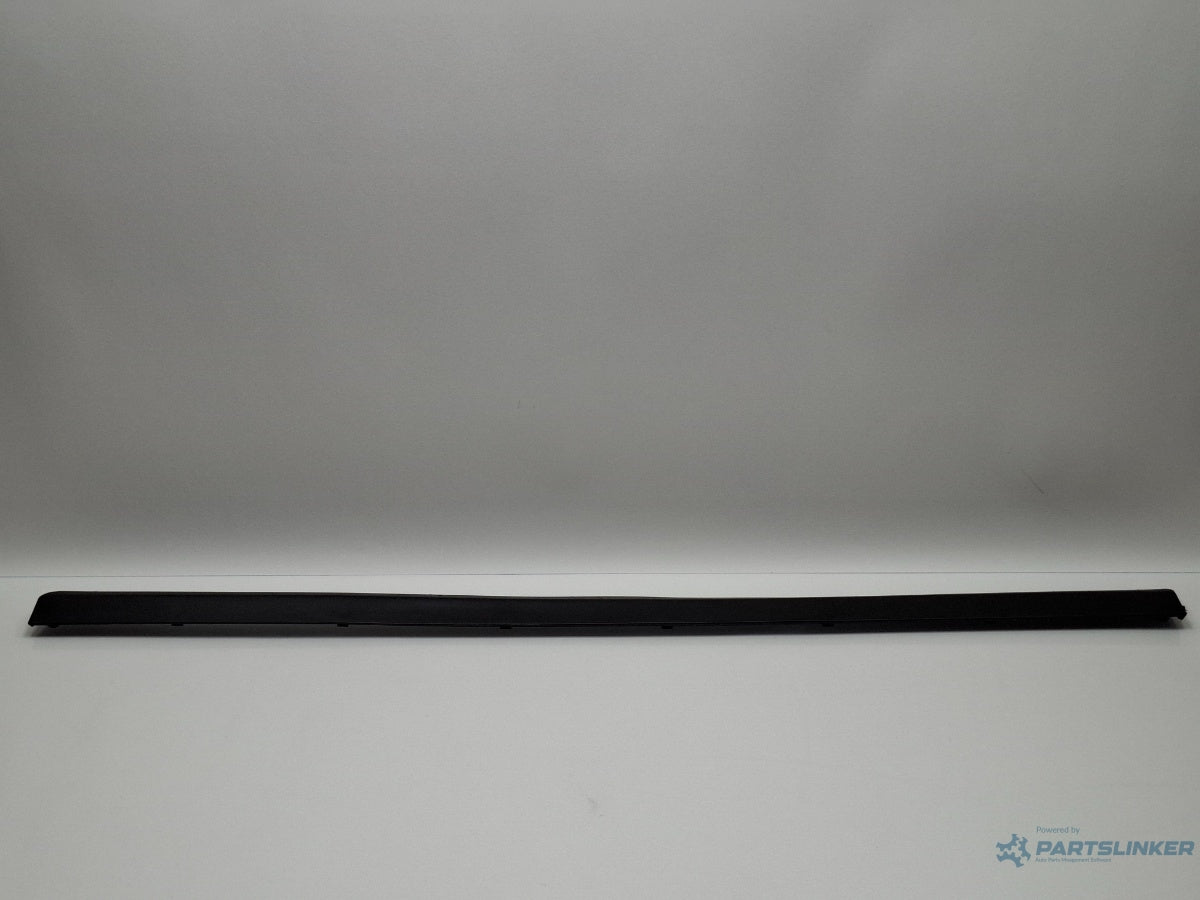 Bandou inferior usa dreapta fata VOLKSWAGEN PASSAT Variant 3C5 2005 - 2011 TDI BMP 3C0854940