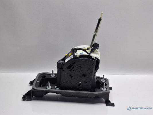 Schimbator de viteze/selector AUDI A3 Sportback 8VA, 8VF 2012 - > TDI CLHA 8V1713023G