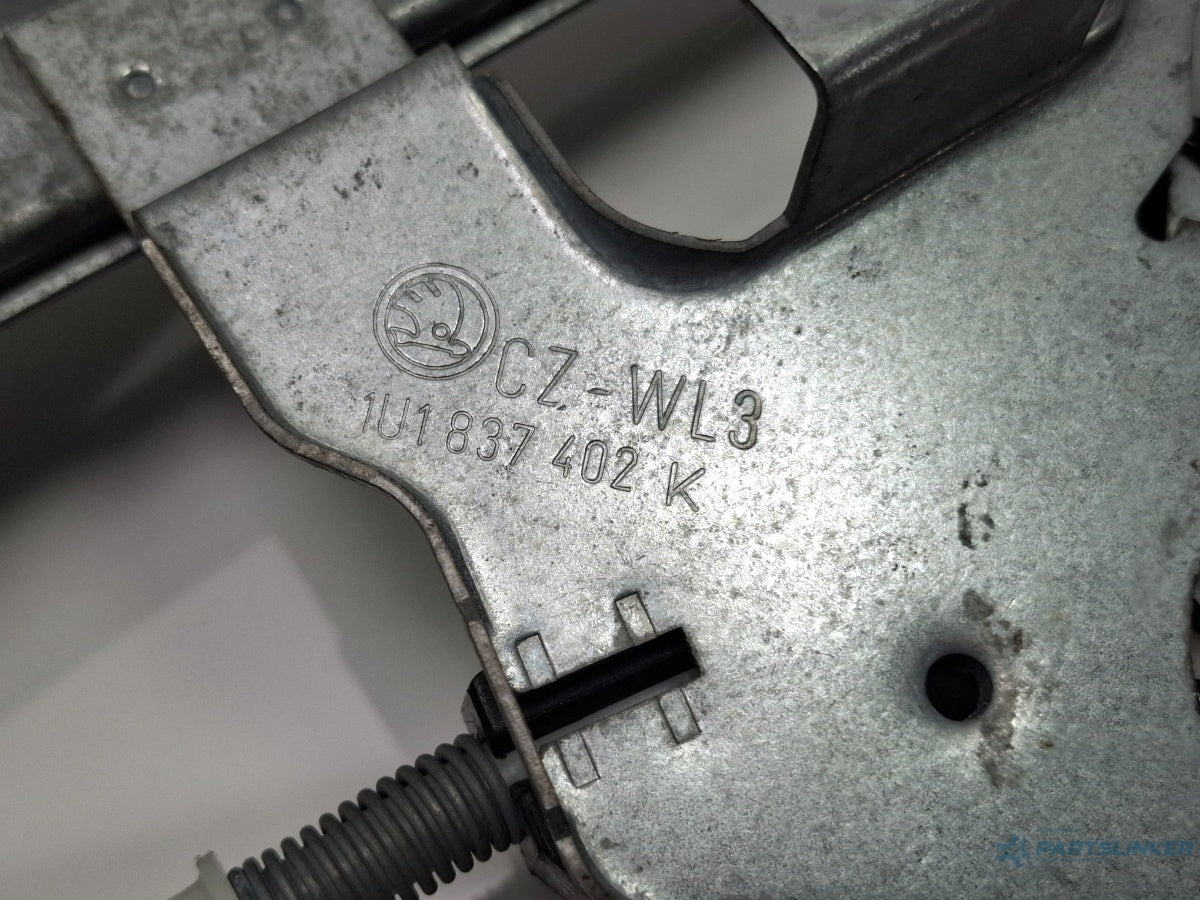 Macara geam dreapta fata SKODA OCTAVIA 1U2 1996 - 2010 16V AXP, BCA 1U1837402K