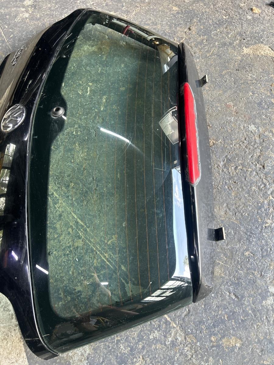 Haion portbagaj cu luneta VOLKSWAGEN POLO 9N_ 2001 - 2009 negru L041