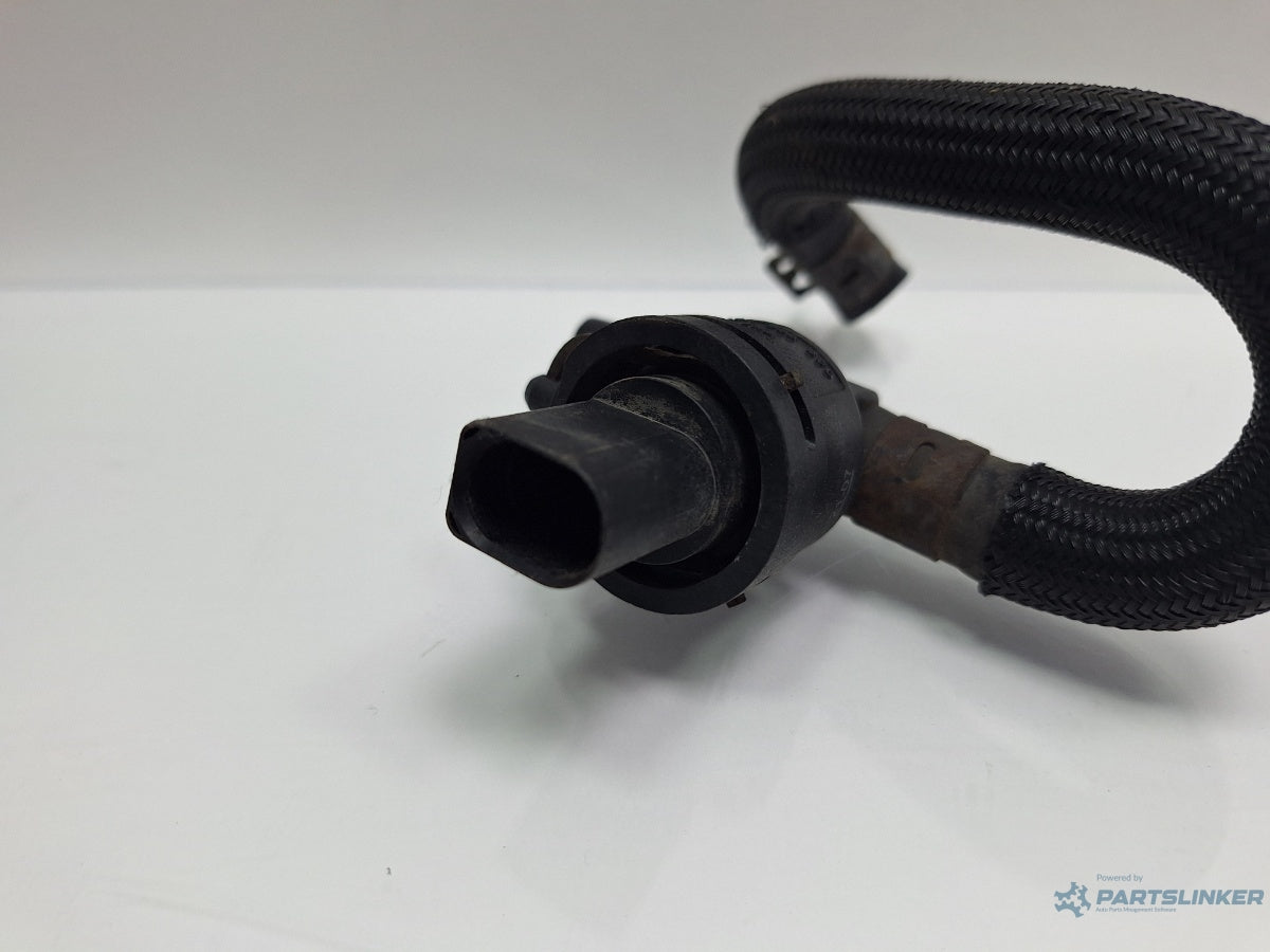 Senzor temperatura combustibil SKODA SUPERB 3U4 2001 - 2008 TDI AVF, AWX 038906081B