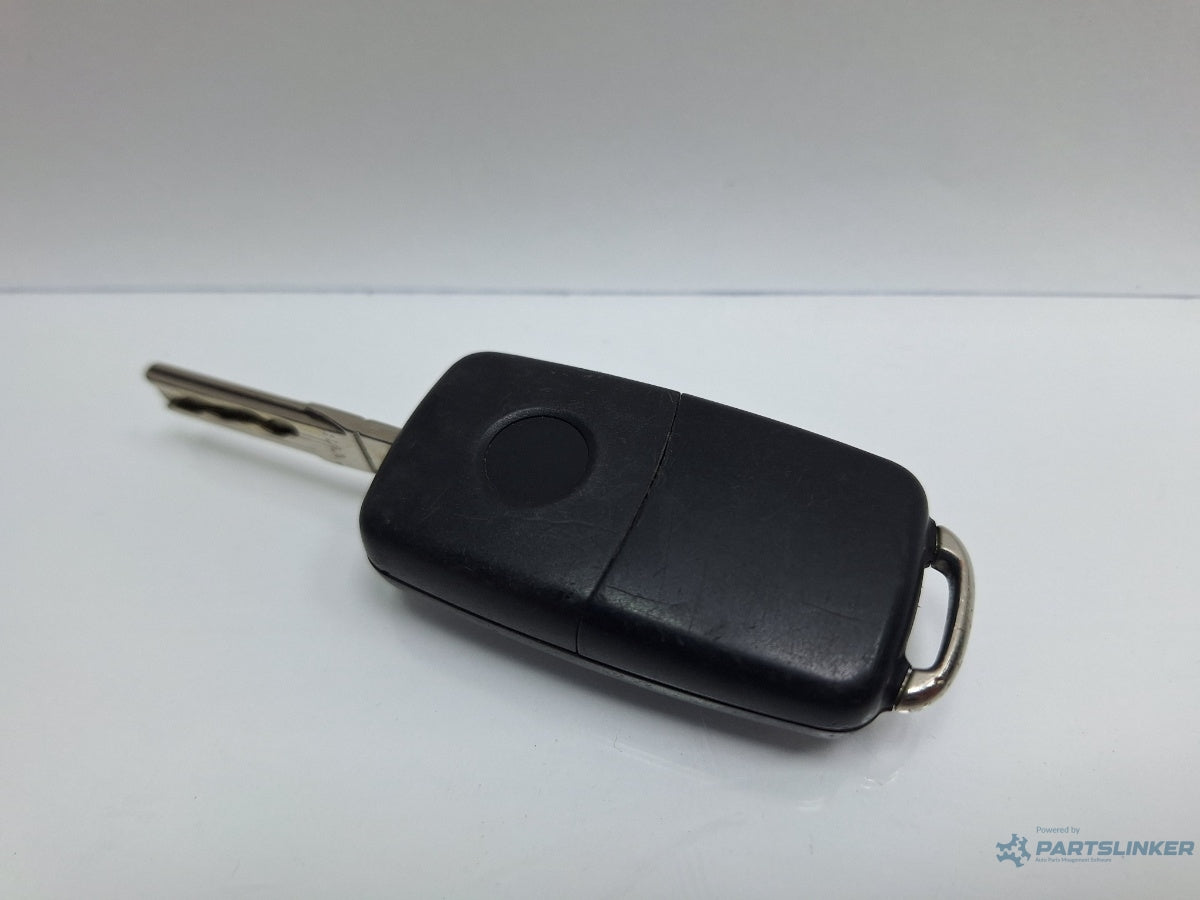 Telecomanda cheie VOLKSWAGEN GOLF VI 5K1_ 2008 - 2012 TDi BlueMotion CAYC HELLA 5FA010180-02 5K0837202AD