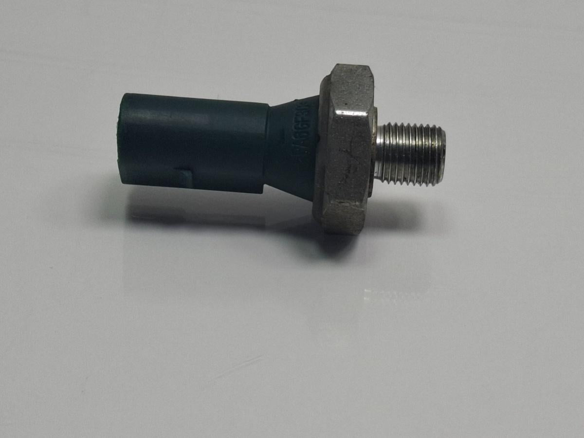 Senzor presiune ulei VOLKSWAGEN GOLF VI 5K1 2008 - 2013 TSI CAXA 03C919081