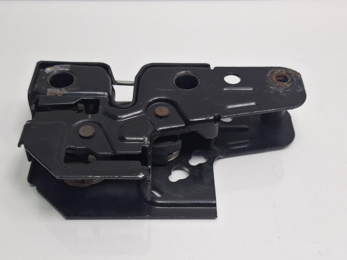 Broasca capota VOLKSWAGEN POLO 9N_ 2001 - 2012 12V AZQ, BME 6Q0823509J