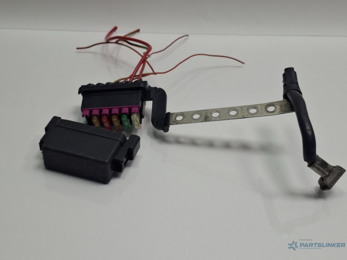 Tablou sigurante VOLKSWAGEN POLO 9N_ 2001 - 2012 12V AZQ, BME 5J0937548