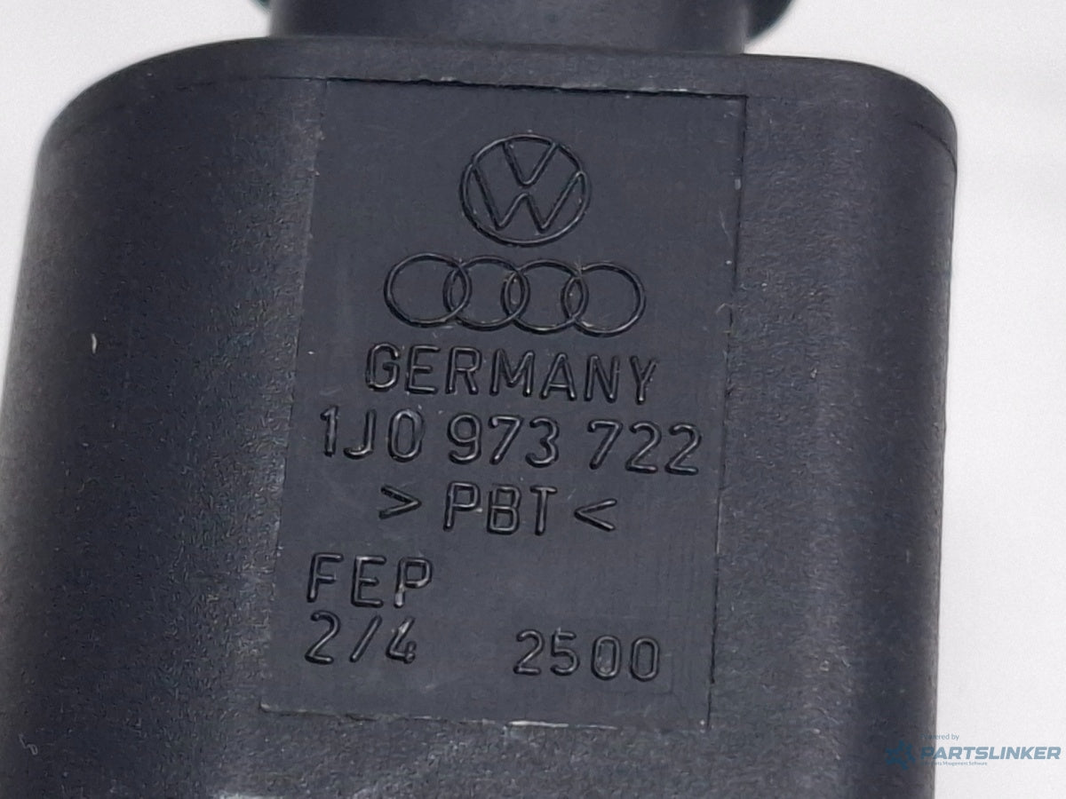Mufa conector 2 pini VOLKSWAGEN POLO 9N_ 2001 - 2012 12V AZQ, BME 1J0973722A