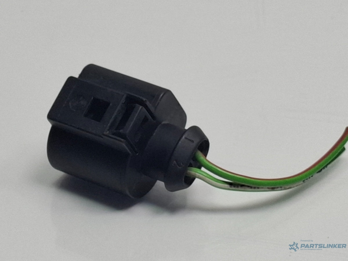 Mufa conector 2 pini VOLKSWAGEN POLO 9N_ 2001 - 2012 12V AZQ, BME 1J0973722A