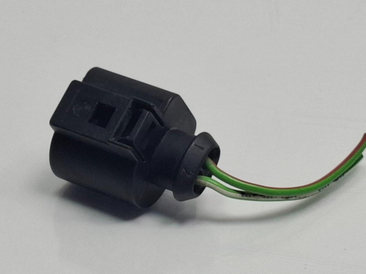 Mufa conector 2 pini VOLKSWAGEN POLO 9N_ 2001 - 2012 12V AZQ, BME 1J0973722A