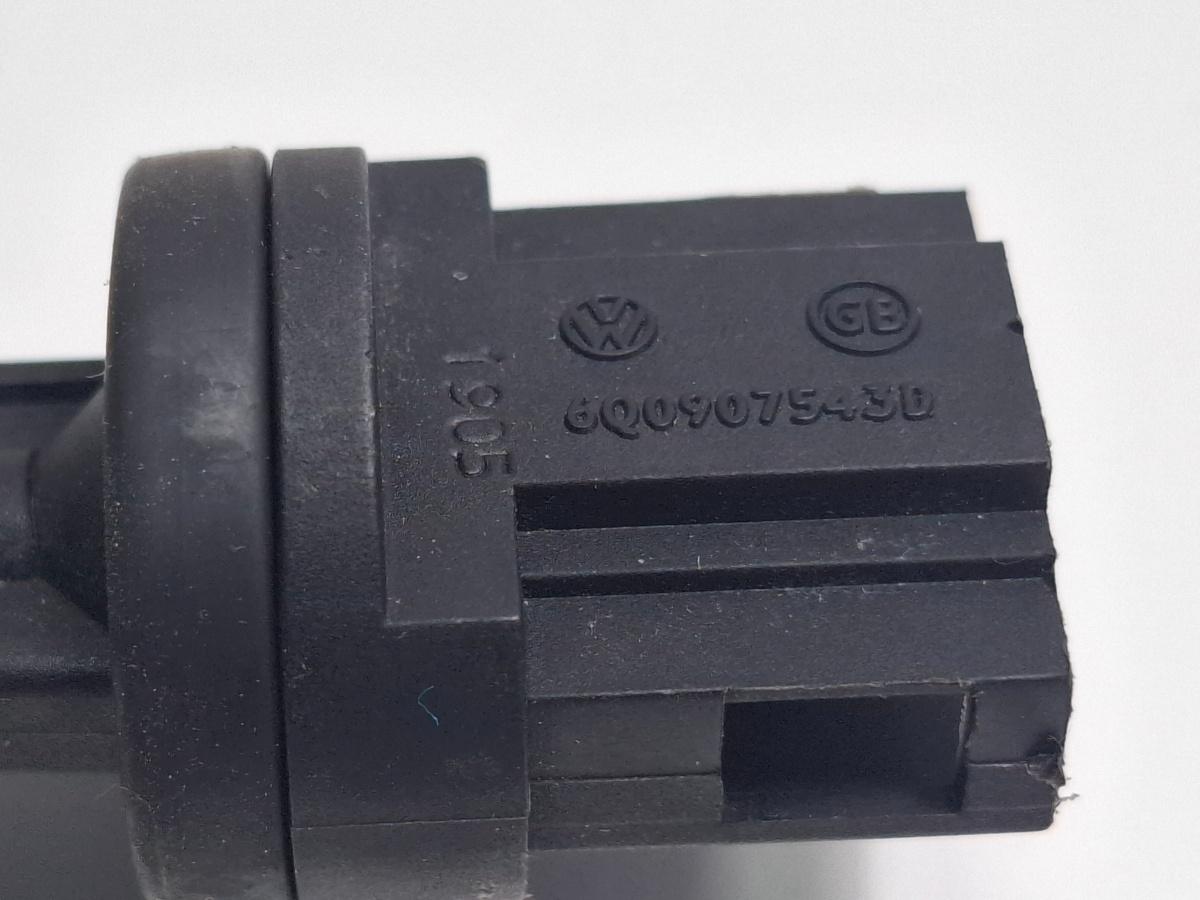 Senzor temperatura interioara VOLKSWAGEN POLO 9N_ 2001 - 2012 12V AZQ, BME 6Q0907543D