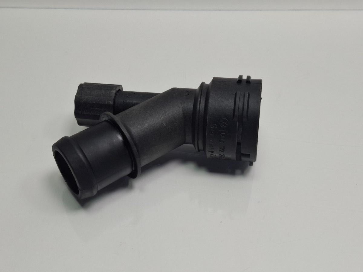 Flansa lichid racire VOLKSWAGEN POLO 9N_ 2001 - 2012 12V AZQ, BME 6Q0122291F