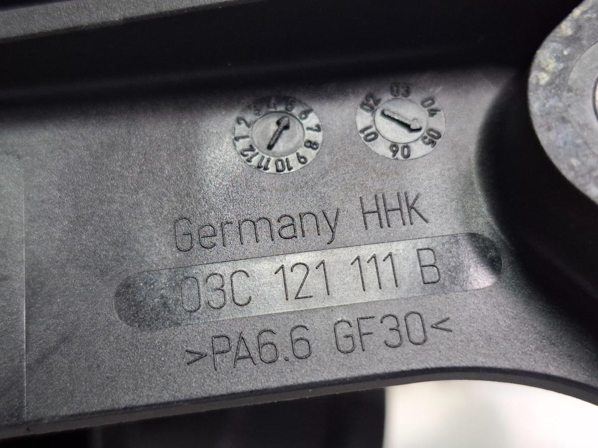 Carcasa termostat VOLKSWAGEN POLO 9N_ 2001 - 2012 12V AZQ, BME 03C121111B