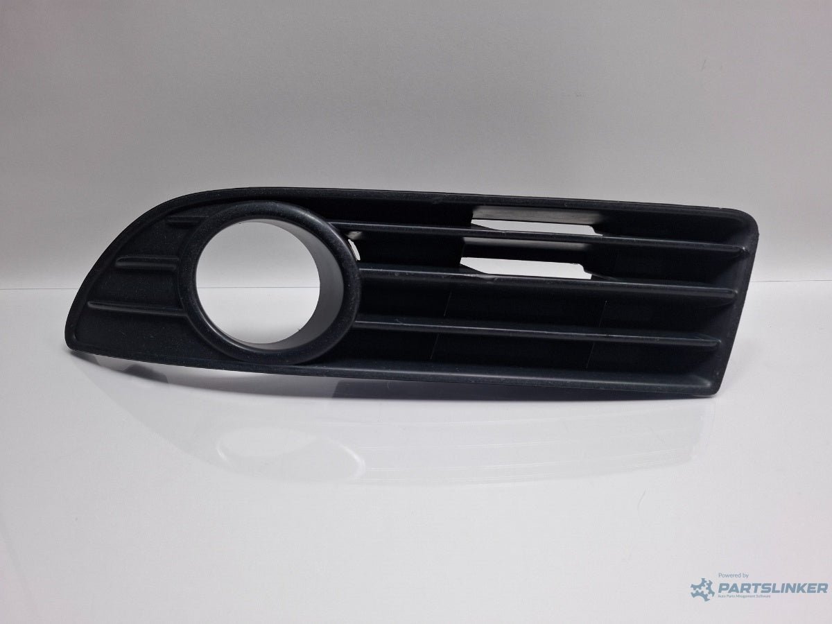 Grila proiector stanga VOLKSWAGEN POLO 9N_ 2001 - 2012 12V AZQ, BME 6Q0853665E