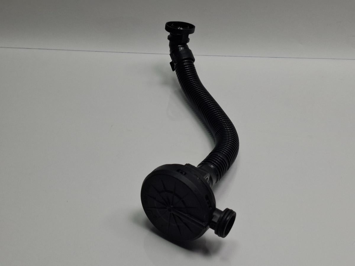 Furtun/conducta de aerisire VOLKSWAGEN POLO 9N_ 2001 - 2012 12V AZQ, BME 03E103765C