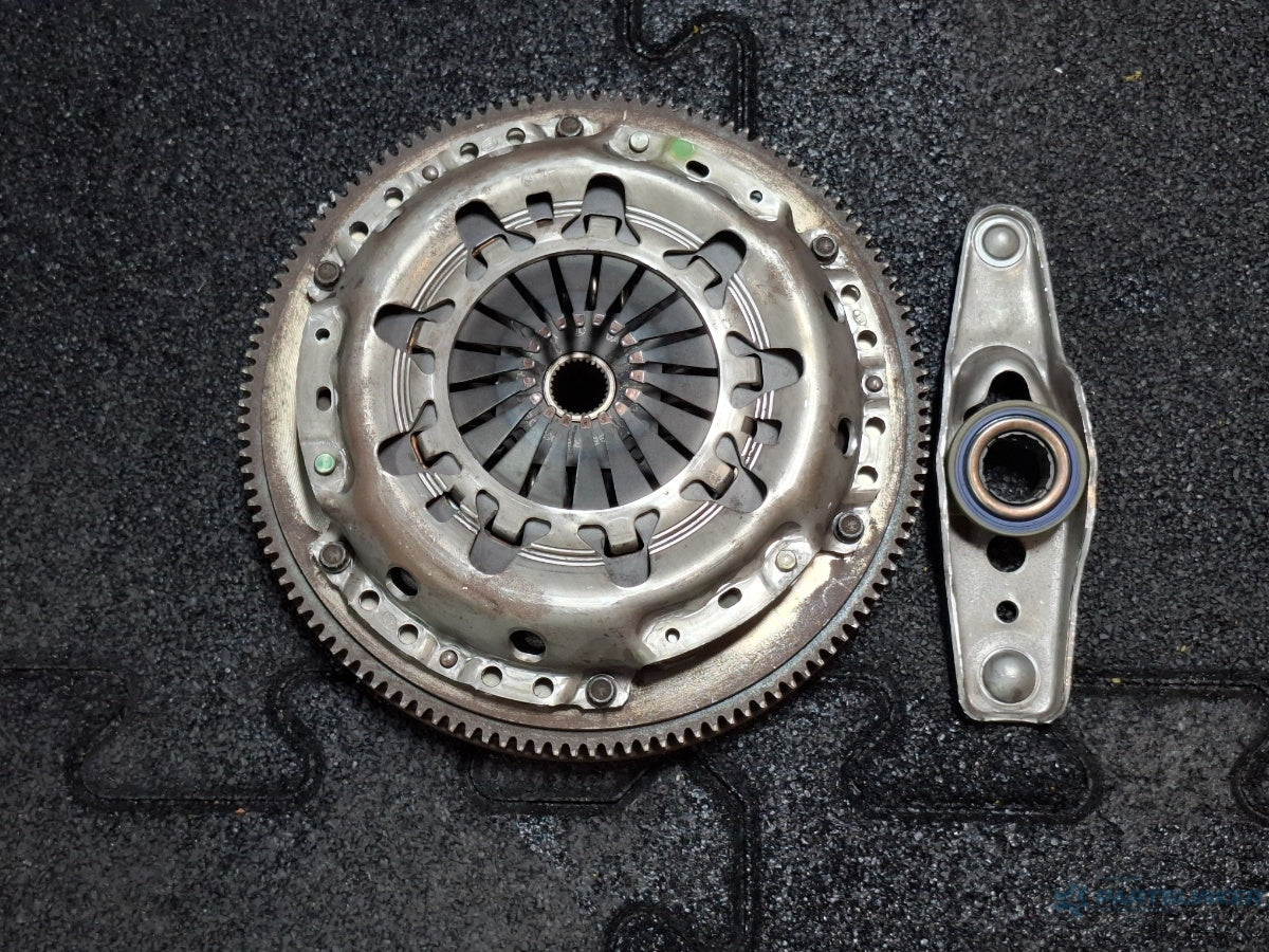 Kit ambreiaj VOLKSWAGEN POLO 9N_ 2001 - 2012 12V AZQ, BME 03D105269