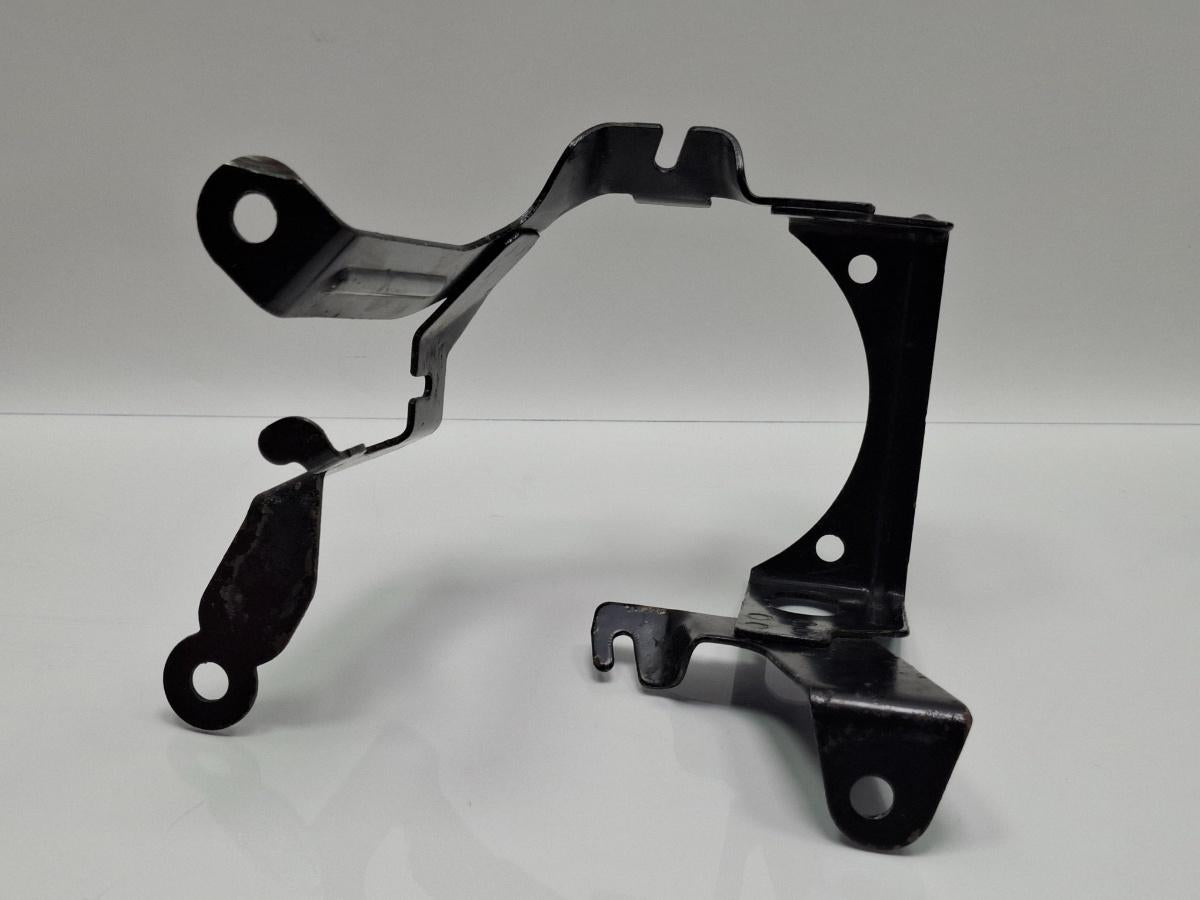 Suport pompa servodirectie VOLKSWAGEN POLO 9N_ 2001 - 2012 12V AZQ, BME 6Q0423845D