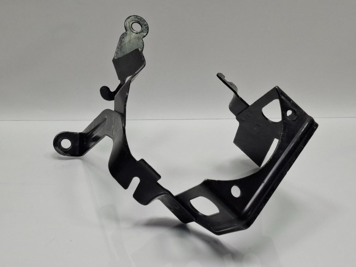 Suport pompa servodirectie VOLKSWAGEN POLO 9N_ 2001 - 2012 12V AZQ, BME 6Q0423845D