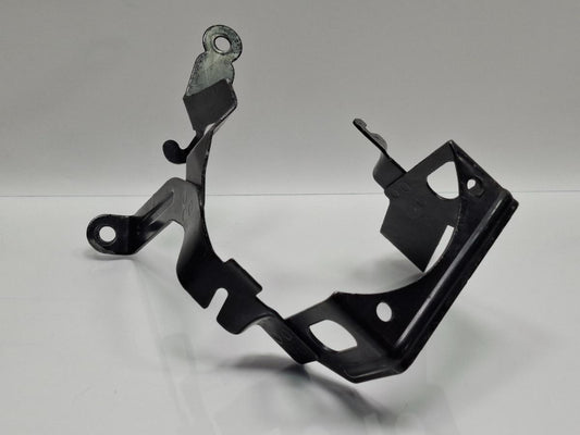 Suport pompa servodirectie VOLKSWAGEN POLO 9N_ 2001 - 2012 12V AZQ, BME 6Q0423845D