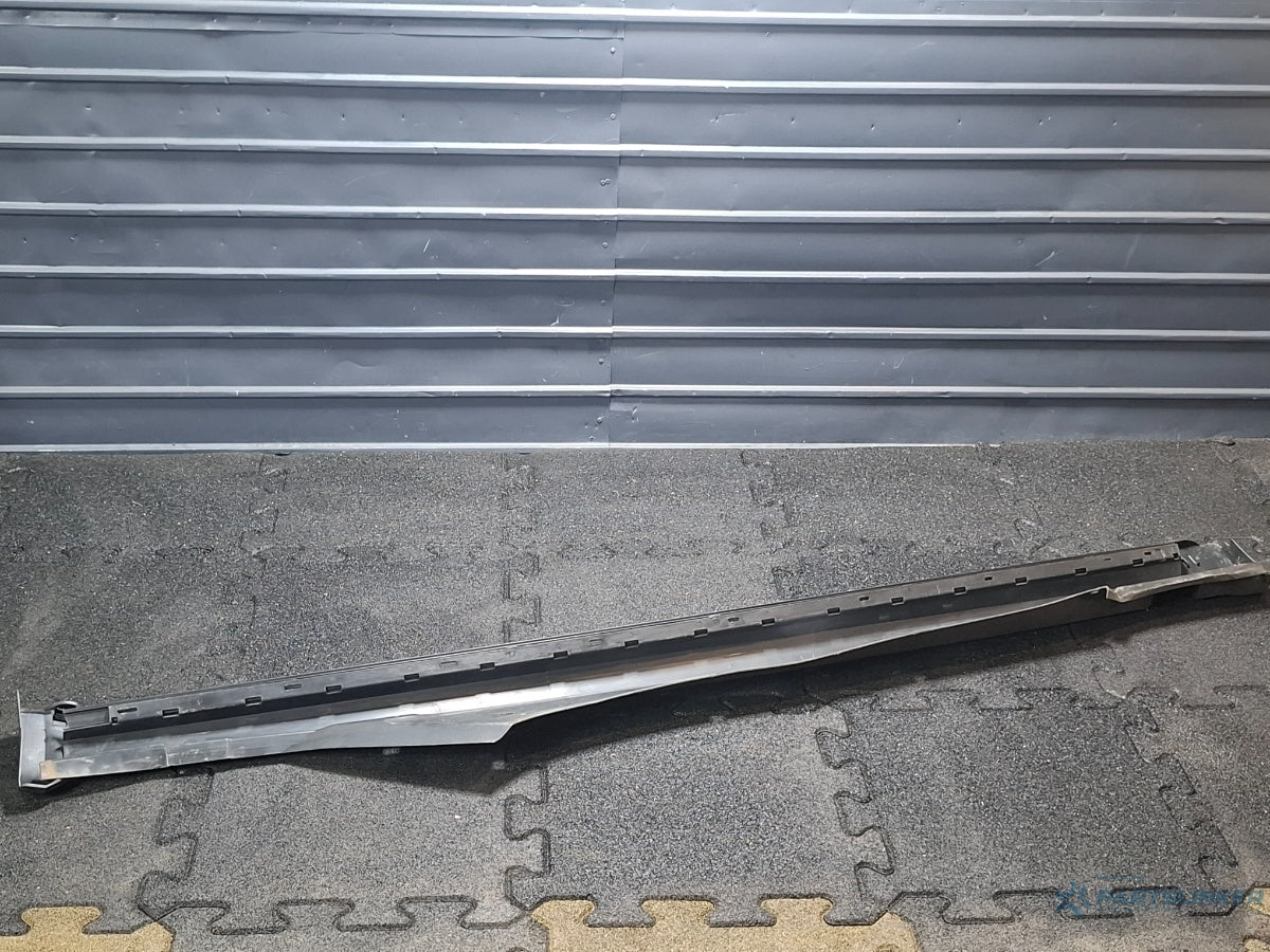 Ornament prag stanga VOLKSWAGEN PASSAT 3B3 2000 - 2005 1.6 1.6 ALZ 3B0853855D