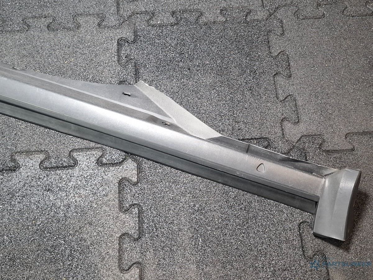 Ornament prag dreapta VOLKSWAGEN PASSAT 3B3 2000 - 2005 1.6 1.6 ALZ 3B0853856D