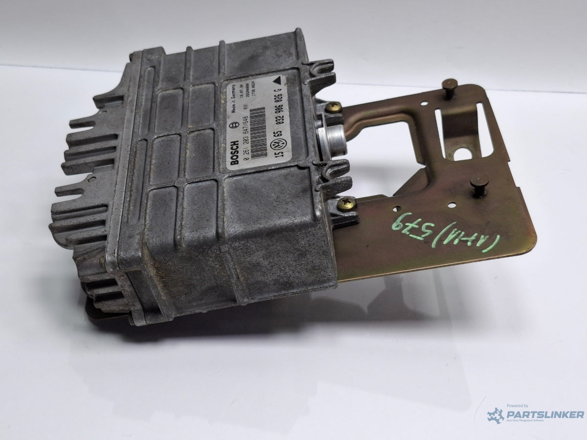 Calculator ECU VOLKSWAGEN GOLF III 1H1 1991 - 1998 1.6 1.6 ABU, AEA, AEE BOSCH 0261203647 032906026G
