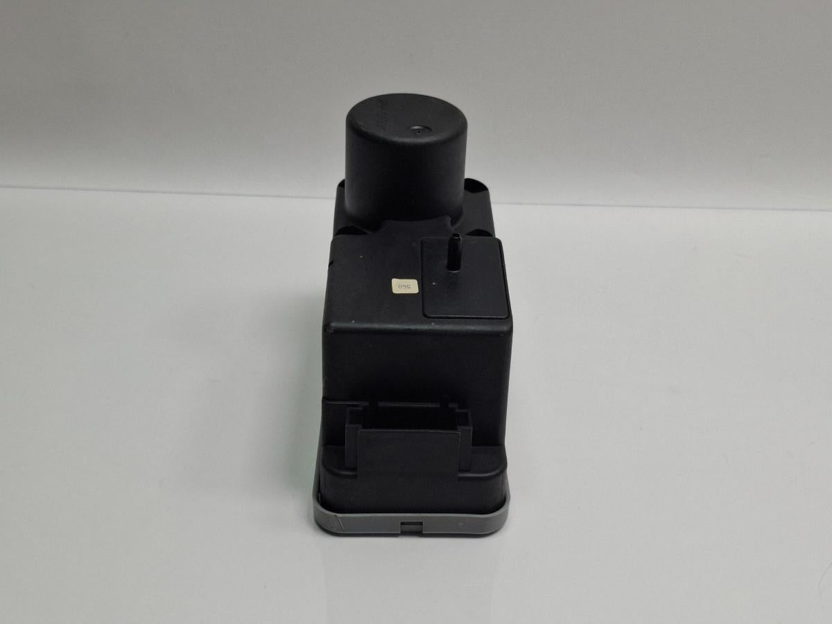 Unitate vacuum inchidere centralizata VOLKSWAGEN GOLF III 1H1 1991 - 1998 1.6 1.6 ABU, AEA, AEE 1H0962257