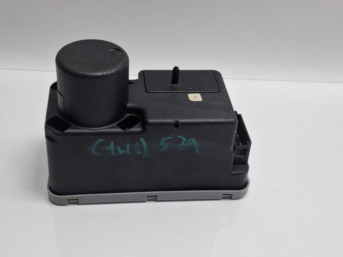Unitate vacuum inchidere centralizata VOLKSWAGEN GOLF III 1H1 1991 - 1998 1.6 1.6 ABU, AEA, AEE 1H0962257