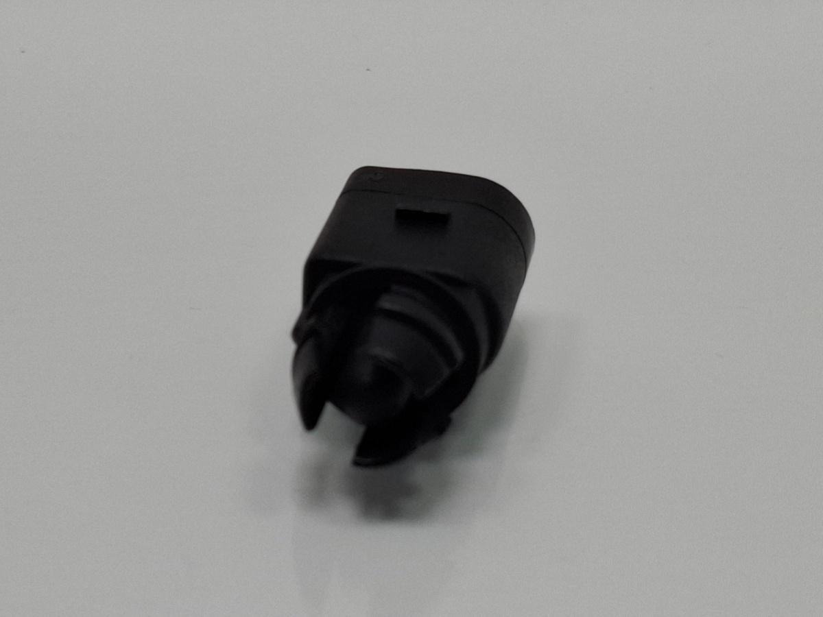 Senzor temperatura exterioara VOLKSWAGEN TOURAN 1T3 2010 - 2015 TDI CFHC 8Z0820533